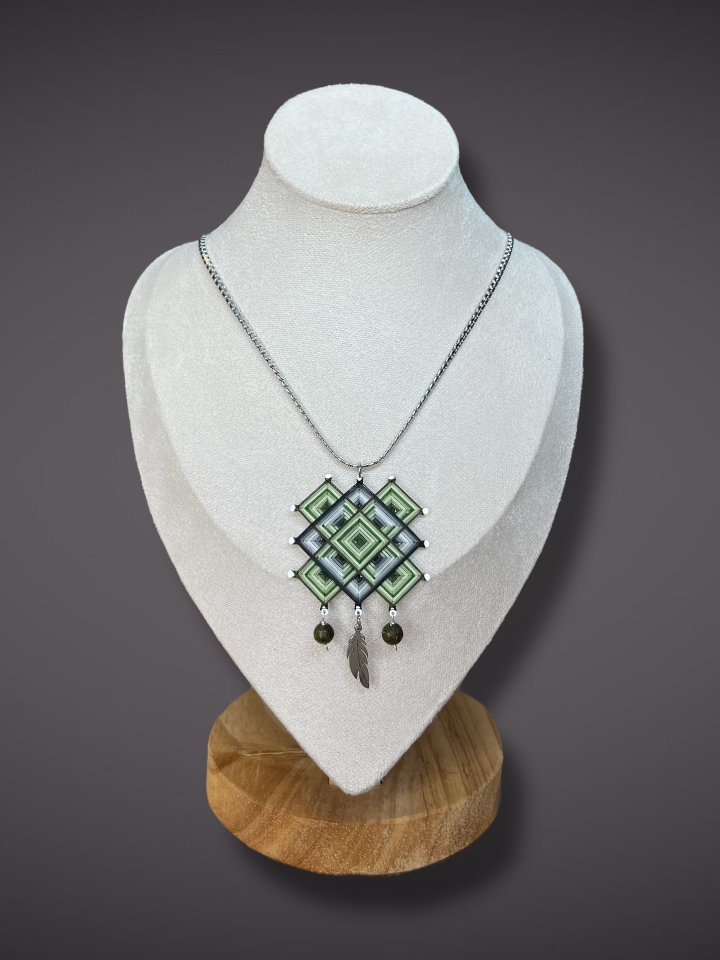Medallón/ collar Centro Sagrado “Mandala Tibetano” grande 4cm