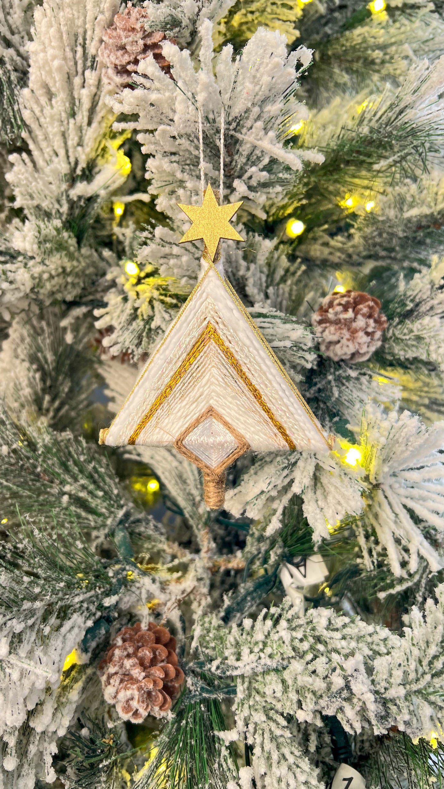 Tejiendo la Magia de la Navidad